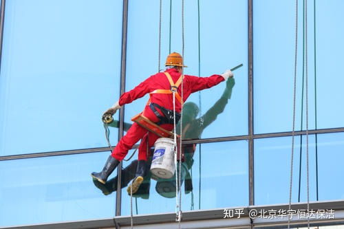 三十秒快速指南 如何在北京挑選優(yōu)質的建筑物清潔服務公司